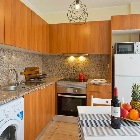 Host Wise - Spacious Trendy Flat W Netflix - Location Porto
