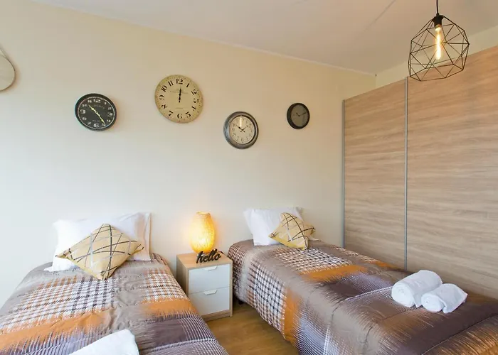 Host Wise - Spacious Trendy Flat W Netflix - Location Apartmán Porto
