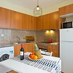 Host Wise - Spacious Trendy Flat W Netflix - Location Porto