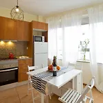 Host Wise - Spacious Trendy Flat W Netflix - Location Lejlighed Porto