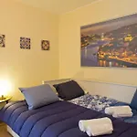 Host Wise - Spacious Trendy Flat W Netflix - Location Lejlighed
