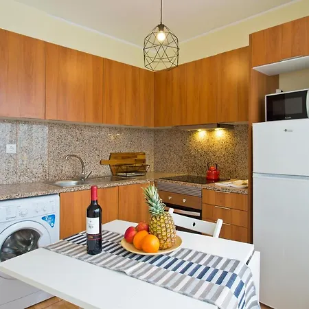 Host Wise - Spacious Trendy Flat W Netflix - Location Порту