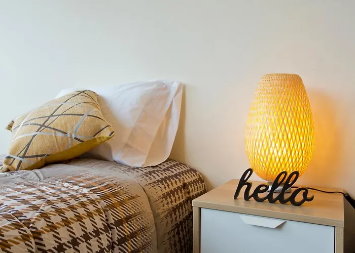 Host Wise - Spacious Trendy Flat W Netflix - Location 波尔图