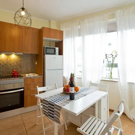 Host Wise - Spacious Trendy Flat W Netflix - Location Apartamento Porto